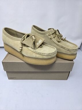 NIB Clarks Originals Wallacraft Bee Maple Suede Sz 10 Platform